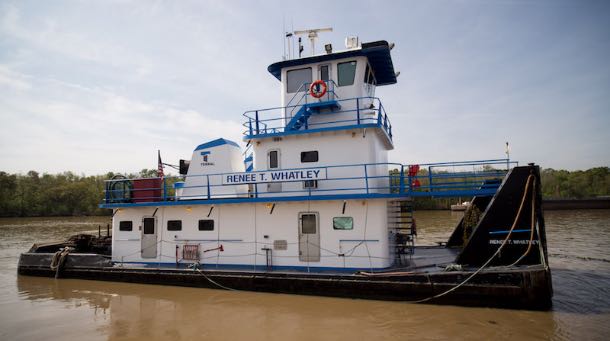 Photograph of the M/V Renee T. Whatley pushboat