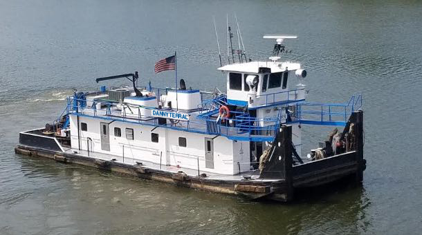 Photograph of the M/V Danny Terral pushboat